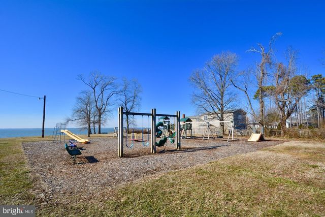 802 BROADCREEK DR, Stevensville, MD 21666