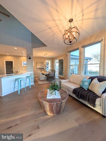 802 BROADCREEK DR, Stevensville, MD 21666