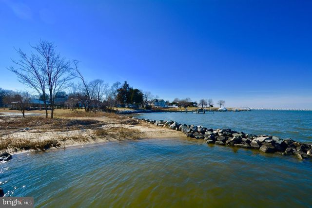 802 BROADCREEK DR, Stevensville, MD 21666