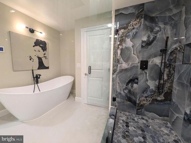 802 BROADCREEK DR, Stevensville, MD 21666