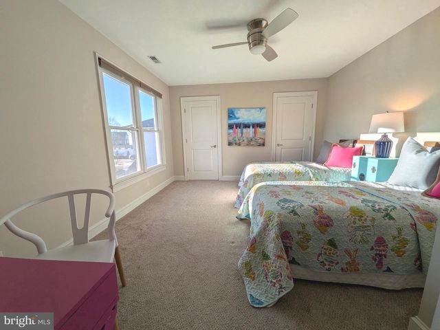 802 BROADCREEK DR, Stevensville, MD 21666