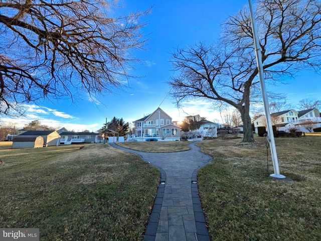 802 BROADCREEK DR, Stevensville, MD 21666