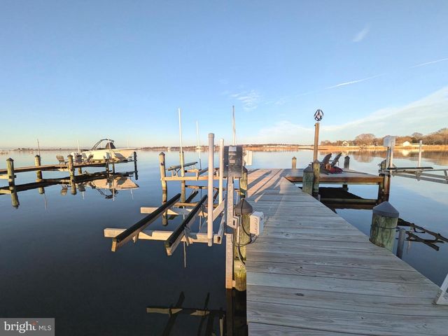 802 BROADCREEK DR, Stevensville, MD 21666