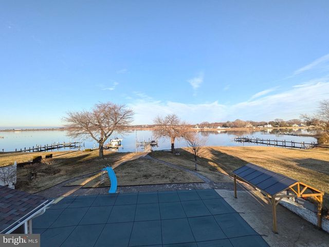 802 BROADCREEK DR, Stevensville, MD 21666