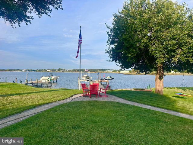 802 BROADCREEK DR, Stevensville, MD 21666