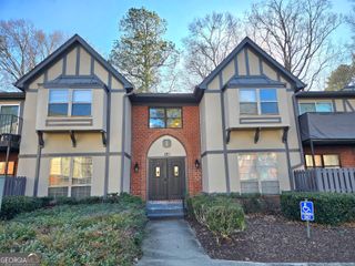 6851 Roswell Road I13, Sandy Springs, GA 30328