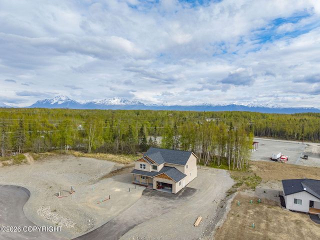 2440 W Longview Circle, Wasilla, AK 99654