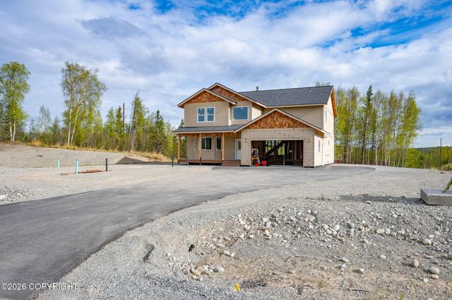 2440 W Longview Circle, Wasilla, AK 99654
