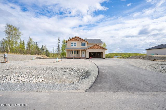2440 W Longview Circle, Wasilla, AK 99654