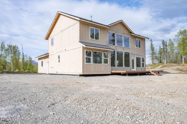 2440 W Longview Circle, Wasilla, AK 99654