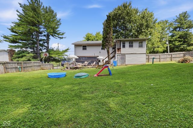 295 Bennett, Bedford, IN 47421