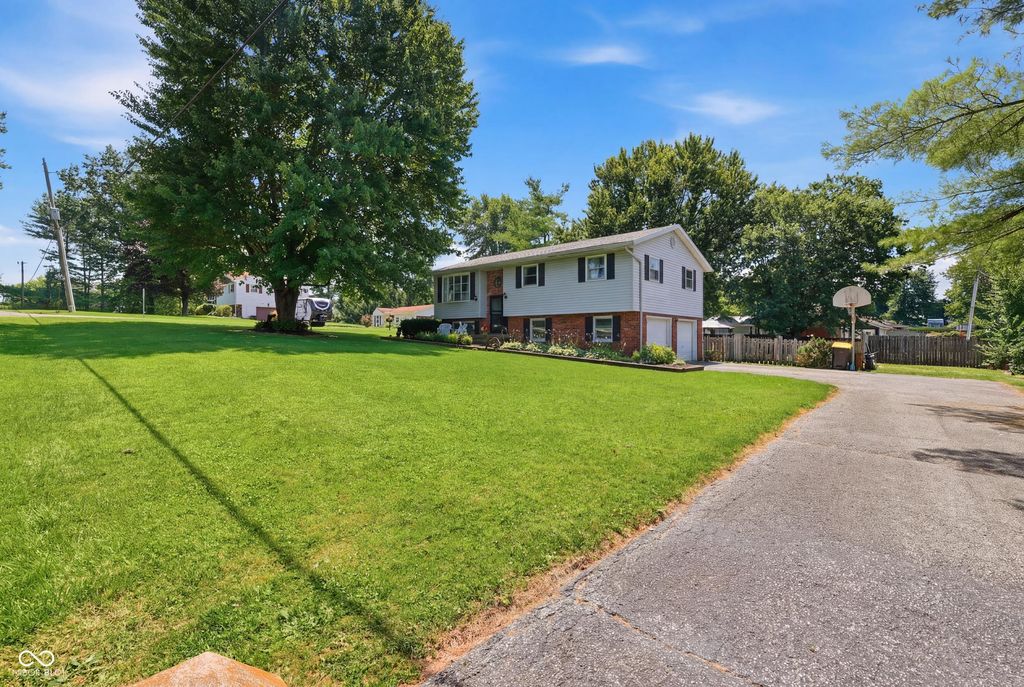 295 Bennett, Bedford, IN 47421