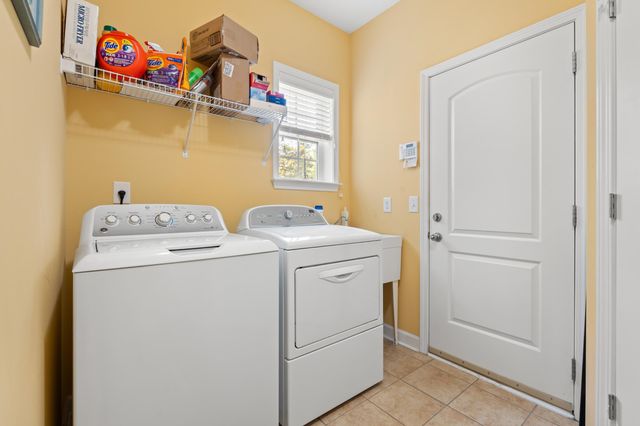 961 Foxtail Dr., Longs, SC 29568