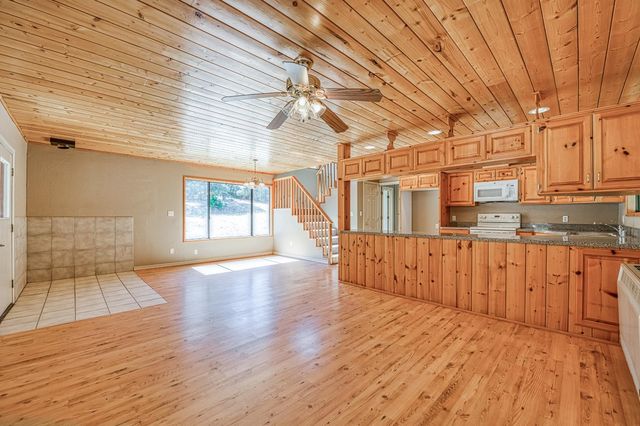 39000 Corlew Lane, Auberry, CA 93602