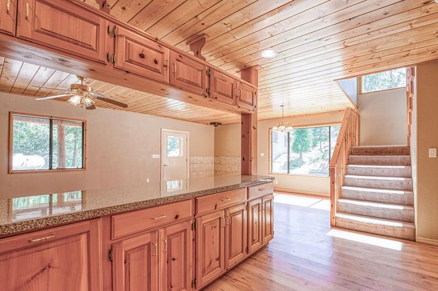 39000 Corlew Lane, Auberry, CA 93602