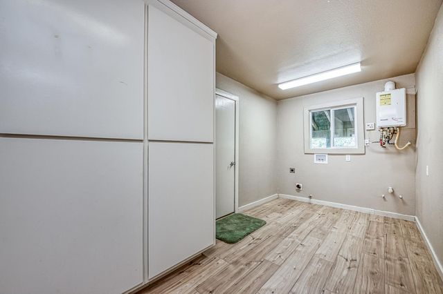 39000 Corlew Lane, Auberry, CA 93602