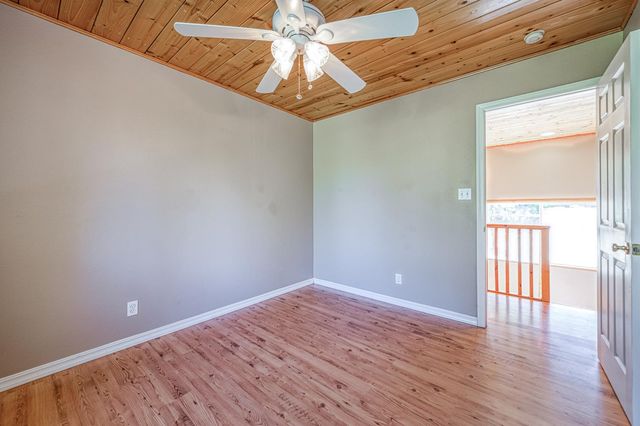 39000 Corlew Lane, Auberry, CA 93602