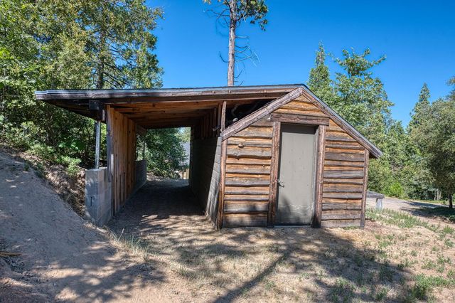 39000 Corlew Lane, Auberry, CA 93602