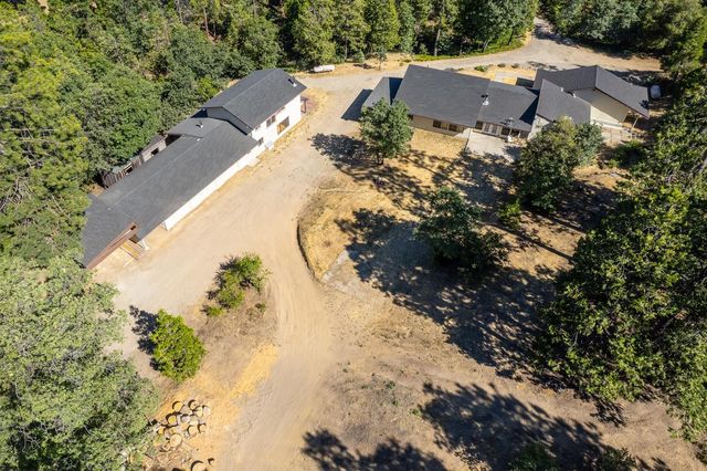 39000 Corlew Lane, Auberry, CA 93602