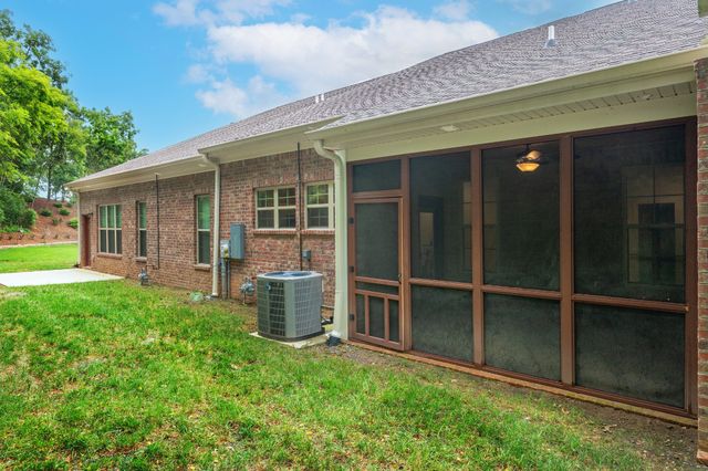 120 Nickolas Cir, Lebanon, TN 37087