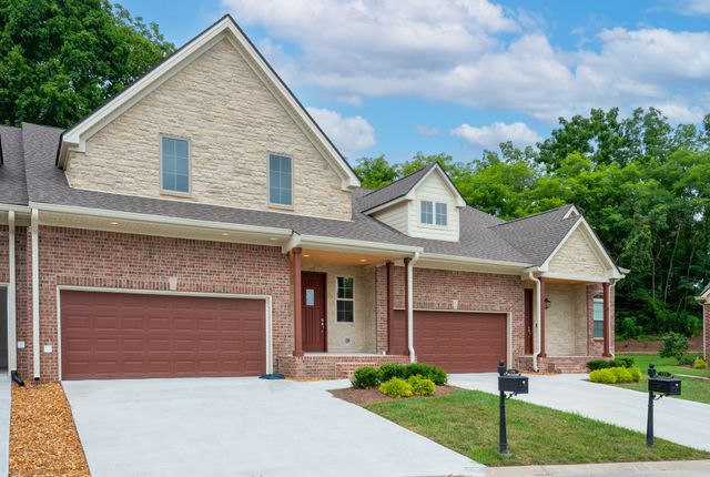 120 Nickolas Cir, Lebanon, TN 37087