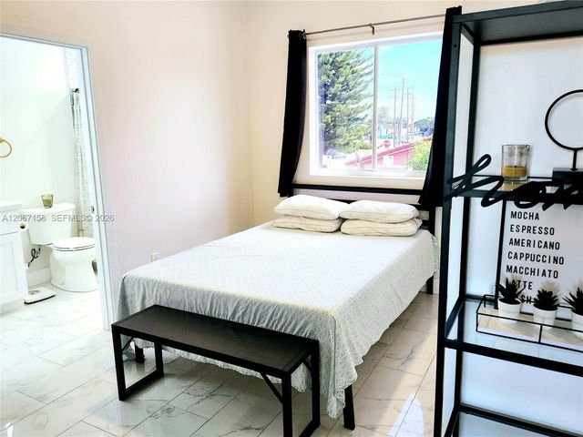 1860 NW 24th Avenue 302, Miami, FL 33125