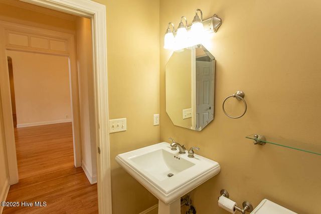 62 Abbington Place SW, Ocean Isle Beach, NC 28469