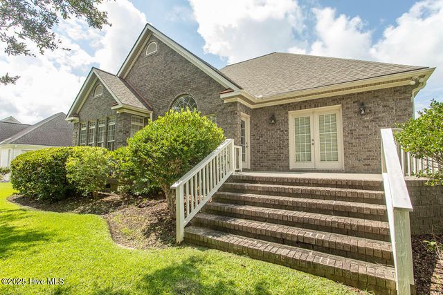 62 Abbington Place SW, Ocean Isle Beach, NC 28469