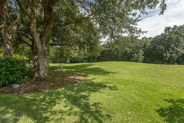62 Abbington Place SW, Ocean Isle Beach, NC 28469