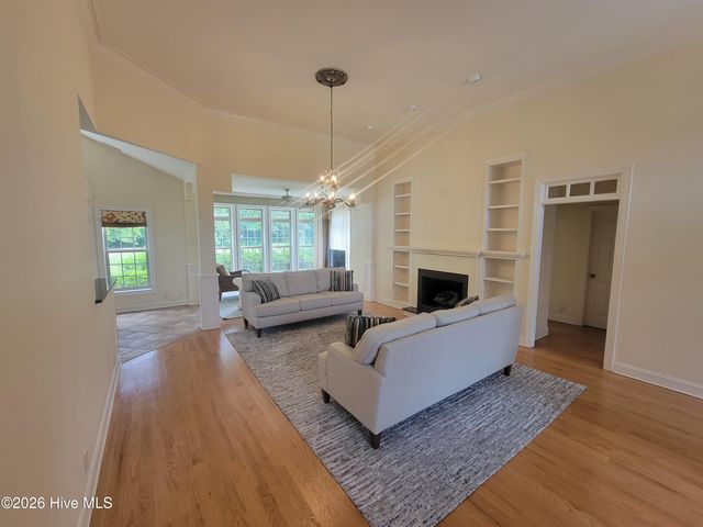 62 Abbington Place SW, Ocean Isle Beach, NC 28469