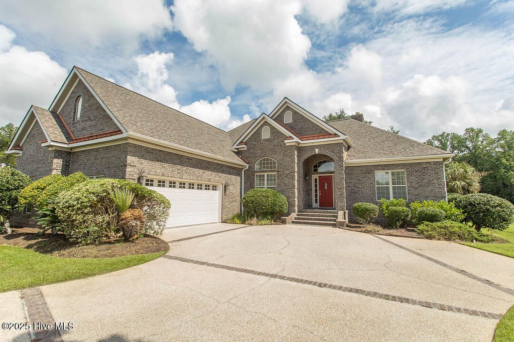 62 Abbington Place SW, Ocean Isle Beach, NC 28469