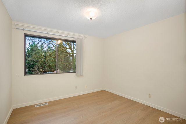 7426 139th Place NE, Redmond, WA 98052