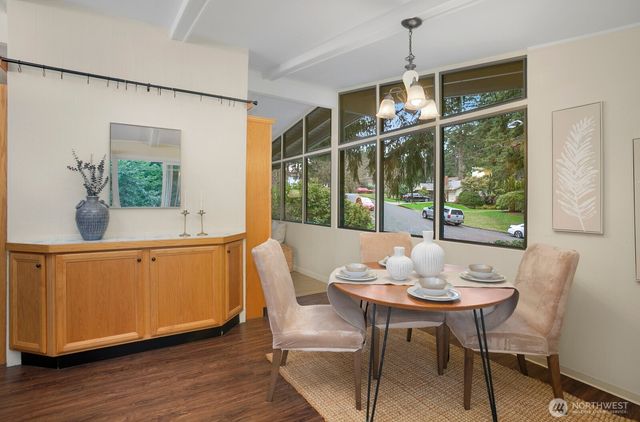 7426 139th Place NE, Redmond, WA 98052