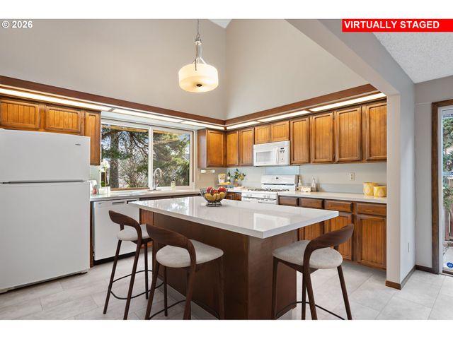 2398 Sw TEGART Ave, Gresham, OR 97080