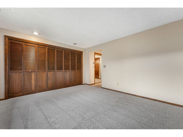 2398 Sw TEGART Ave, Gresham, OR 97080