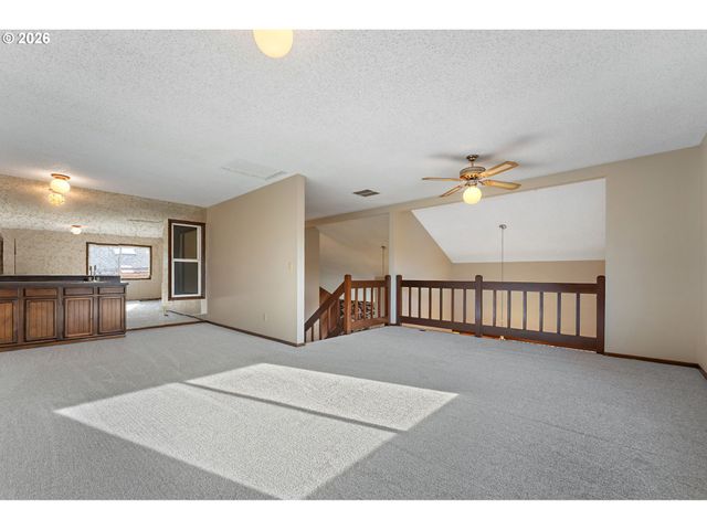 2398 Sw TEGART Ave, Gresham, OR 97080