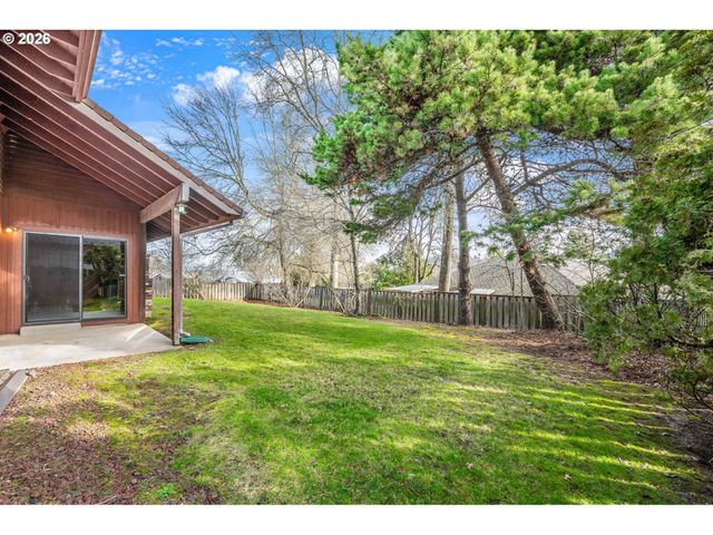 2398 Sw TEGART Ave, Gresham, OR 97080