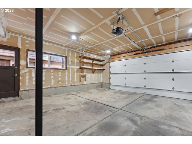 2398 Sw TEGART Ave, Gresham, OR 97080