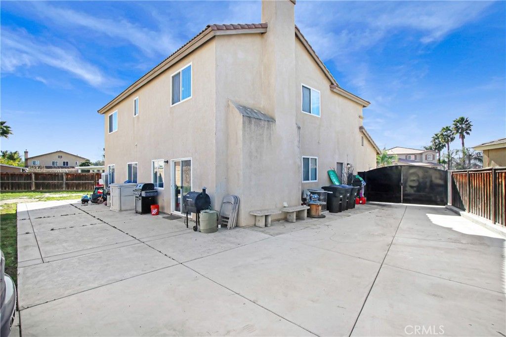 Image 18 of property listing at 2103 Possum Court, San Jacinto, CA 92582