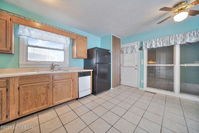 3000 Lynnwood Way, Louisville, KY 40299