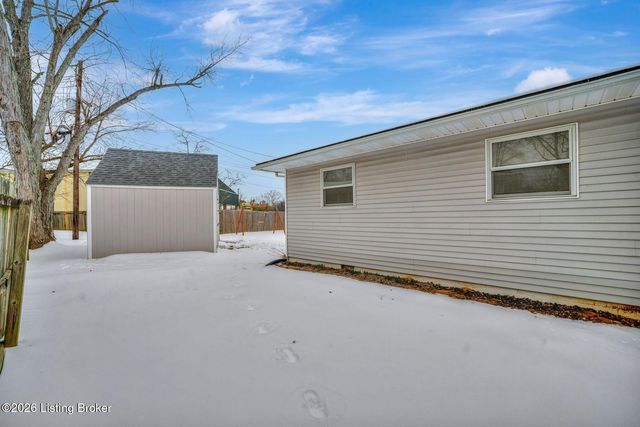 3000 Lynnwood Way, Louisville, KY 40299