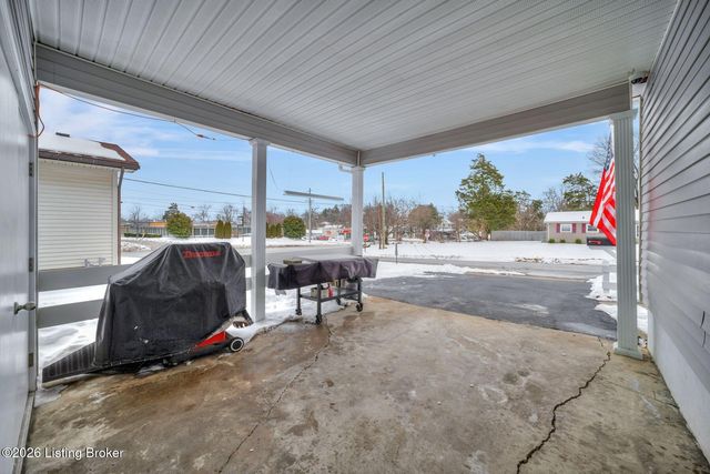 3000 Lynnwood Way, Louisville, KY 40299