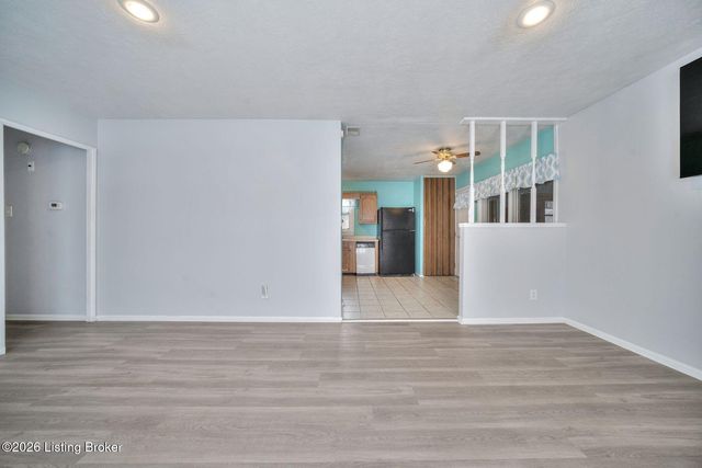 3000 Lynnwood Way, Louisville, KY 40299