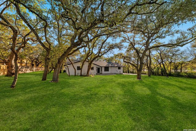 15910 NW Military HWY, Shavano Park, TX 78231