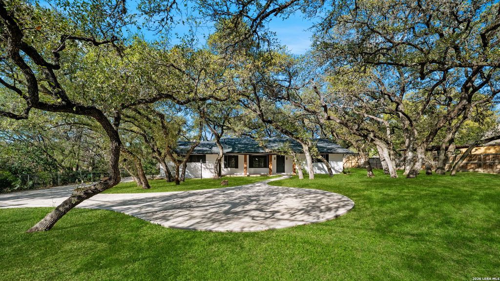 15910 NW Military HWY, Shavano Park, TX 78231