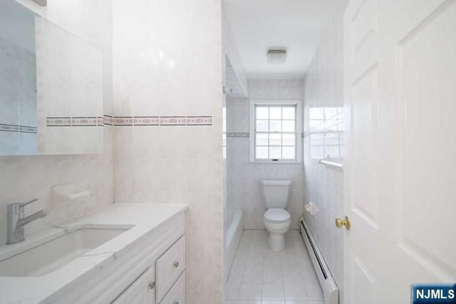 830 Elizabeth Street 2, Ridgefield, NJ 07657
