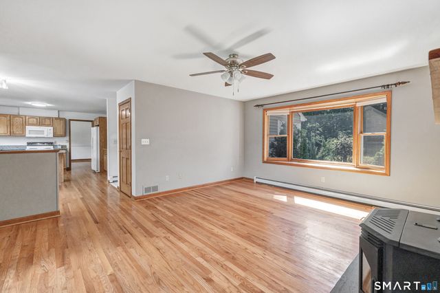 379 Waverly Road, Shelton, CT 06484