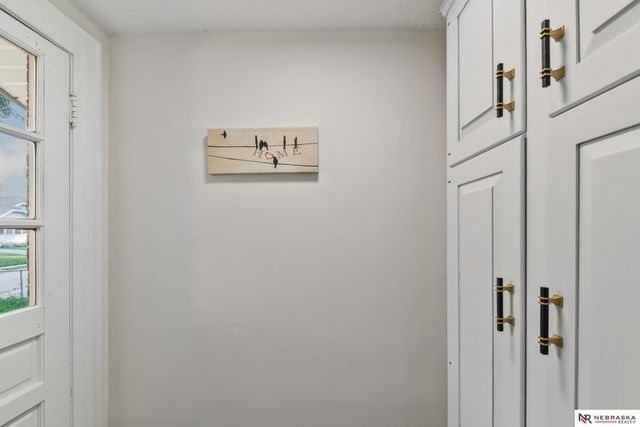 7102 N 24th Street, Omaha, NE 68112