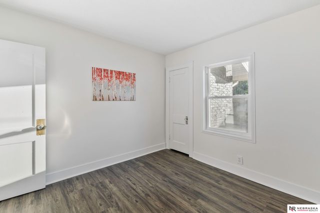 7102 N 24th Street, Omaha, NE 68112