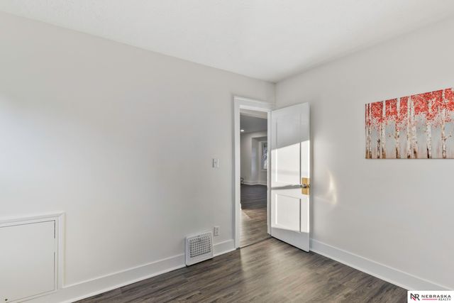 7102 N 24th Street, Omaha, NE 68112